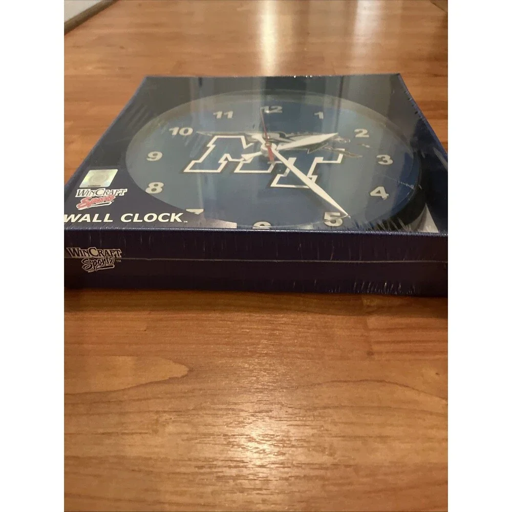Round Chrome Wall Clock Minnesota Twins 12